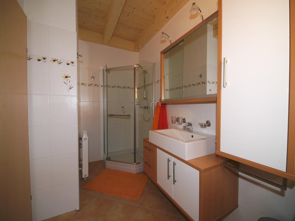 Mathiasl Wellness-Ferienhaeuser Bodensdorf Habitación foto